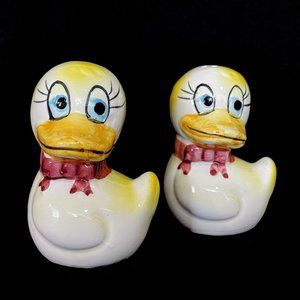 Vintage 1960s Quirky Ducks Salt and Pepper Shakers Set Goose Bird Hand Painted